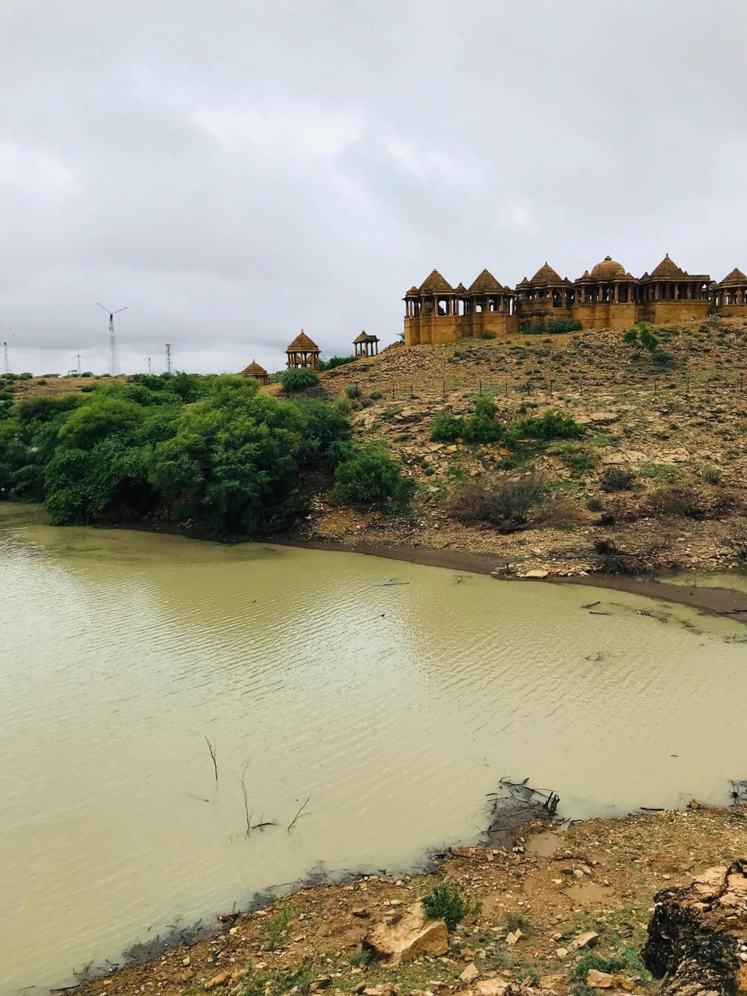 Blue Eye Hostel Джайсалмер Екстер'єр фото